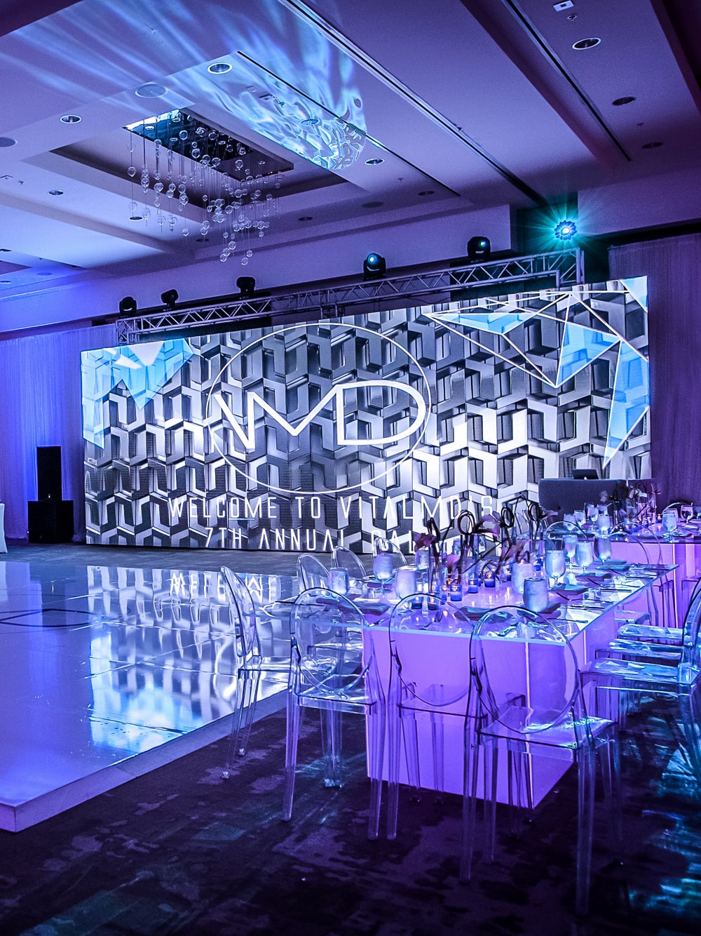 Elegant Event Lighting